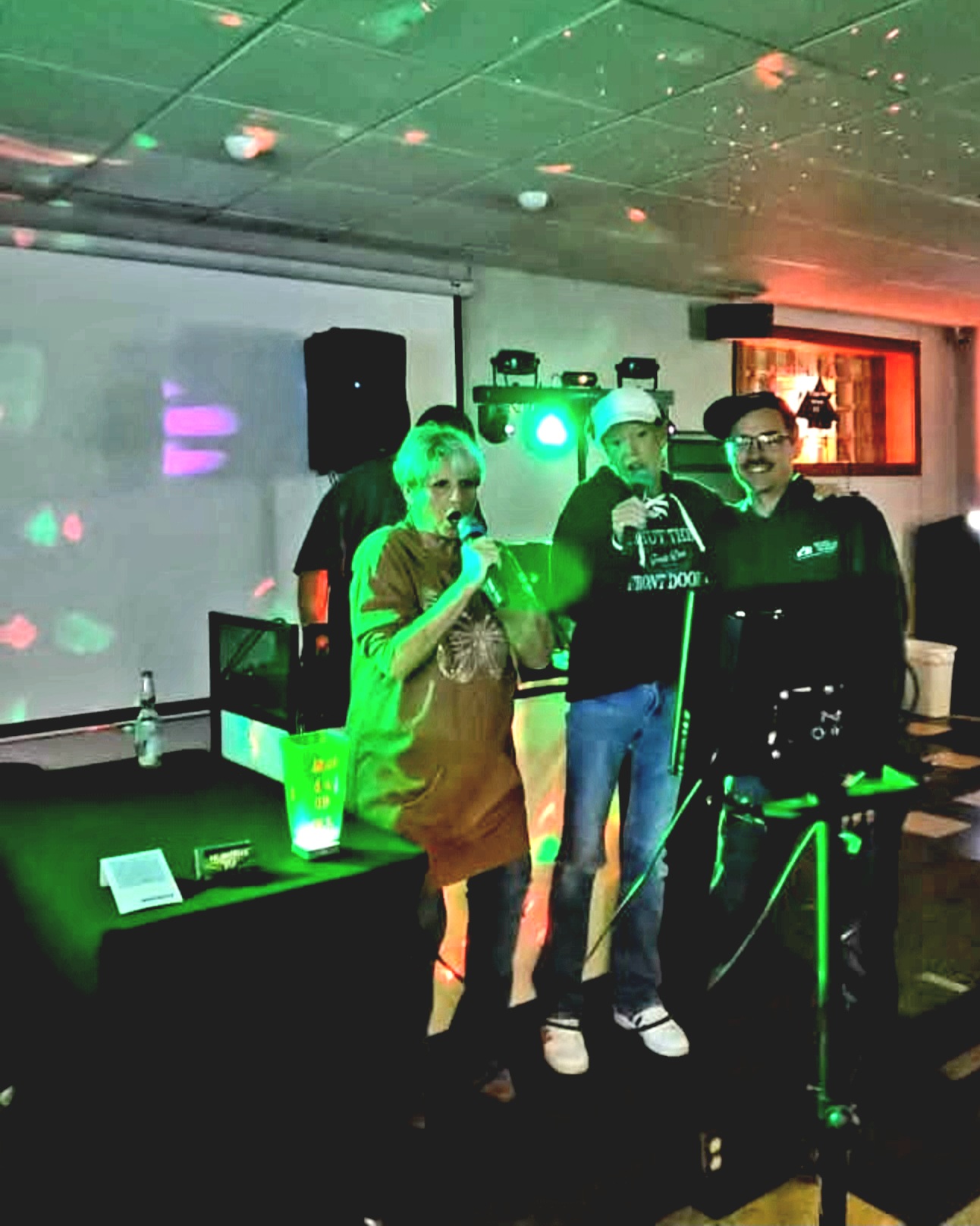 High-energy street dance with 4K Mobile DJ